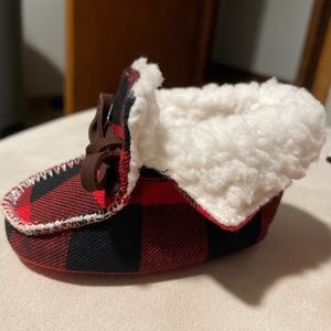 Mud Pie Red Check Buffalo Plaid Print Soft Sole Slippers Infant Shoes Booties